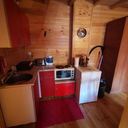 Apartman Bugar Митровац Екстериор снимка