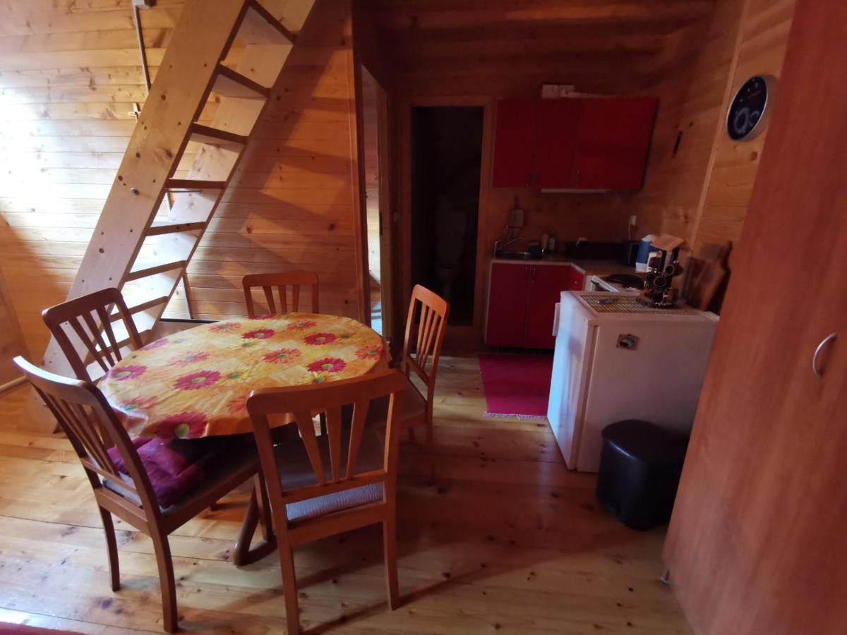 Apartman Bugar Митровац Екстериор снимка